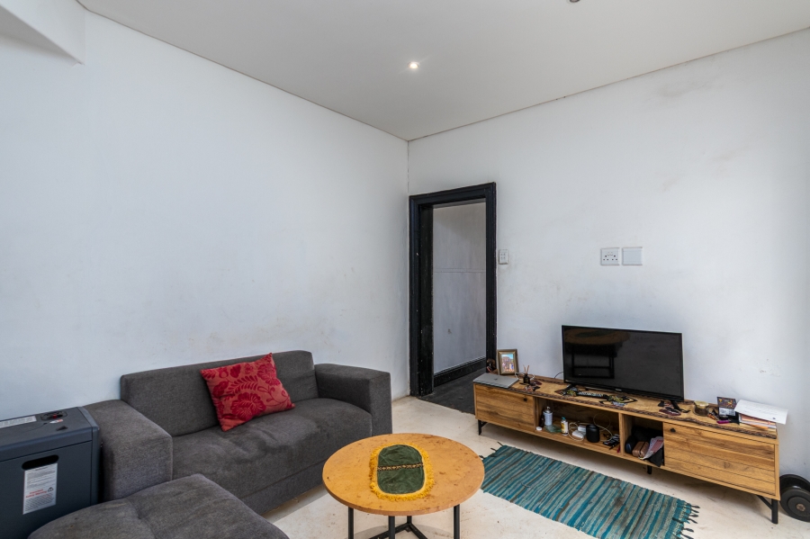 2 Bedroom Property for Sale in Woodstock Western Cape